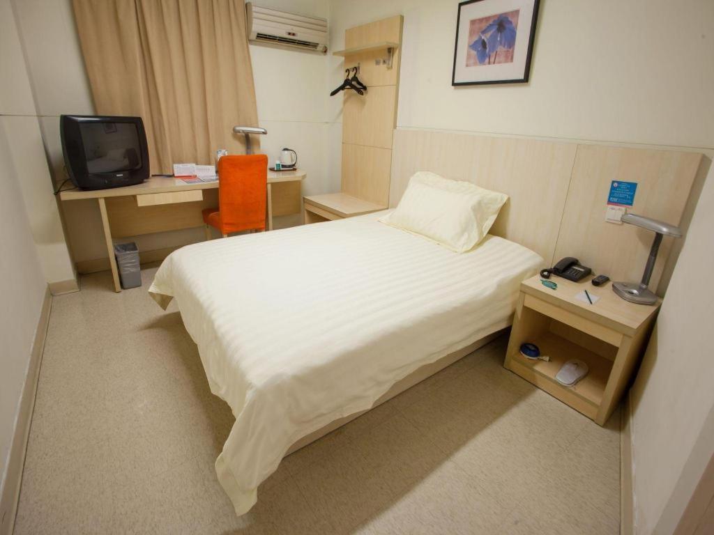 Jinjiang Tongji Hotel Shanghai