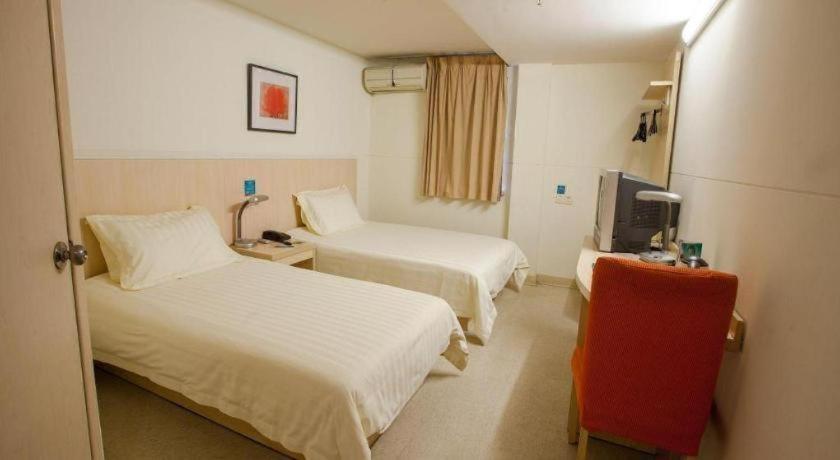 Jinjiang Tongji Hotel