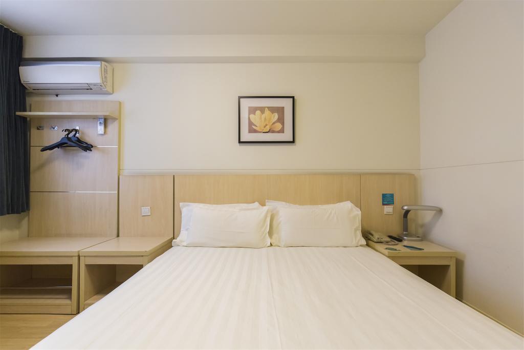 Jinjiang Tongji 3*