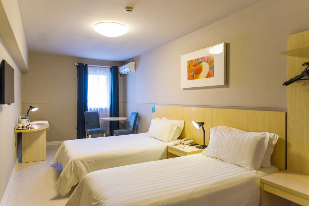 Hotel Jinjiang Tongji